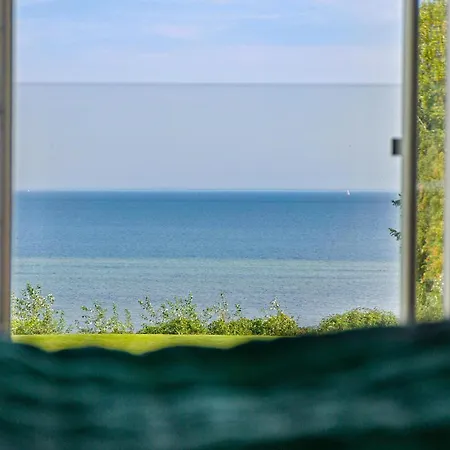 3 Bedroom Beautiful In *